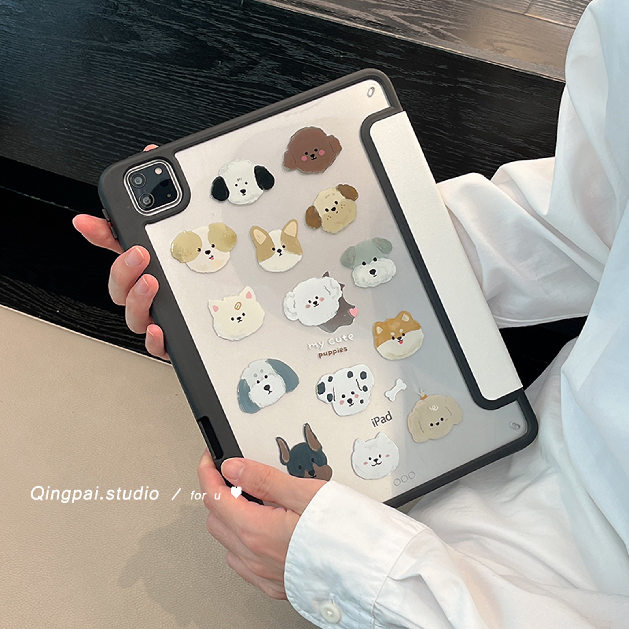 Cute Puppy Suitable for iPad Protective Case Air5 Tri-Fold 4 Apple iPad Pro2022 Tablet 2021 with Pen Slot Air3/5 Internet Celebrity Cartoon Tablet Case iPad 10 Anti-Fall Acrylic Hard Case