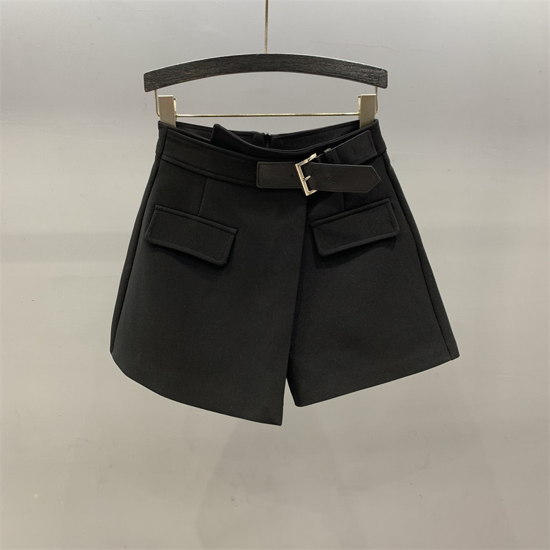 Black 100 hitch thickened suit shorts skirt woman 2024 spring new high waist display slim outside wearing a character wide-legged boot pants-Taobao