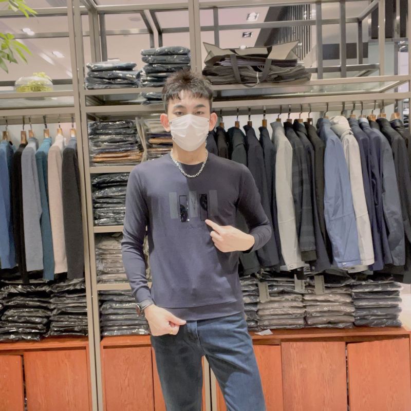 Mantsbo Men's Fashionable Simple Long-Sleeved T-Shirt M22Q1301
