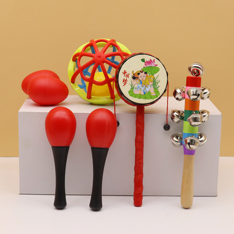 Baby little sand hammer red ball chasing visual training hand bell newborn baby hand grip red toy small rattle