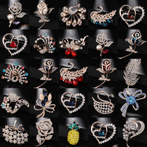 High-end brooch for womens coat cardigan suit coat anti-exposure fixed corsage versatile pin jewelry suit safety