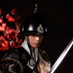 Летающая блюдца шлем, летающая рыба -рыба Dou Dou Dou, Armor Harbure Helme, сделайте шляпу для гвозди, ханфу, отличный круглый шлем