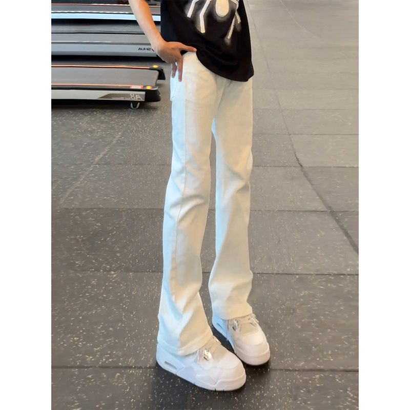 メンズ用純白ストレートジーンズ、夏の細身スタイル、アメリカンハイストリート風パンツ、スリムフィット、ストレッチフレアパンツ