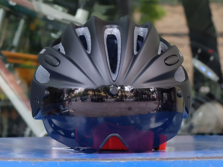 Casque cycliste - Ref 2236257 Image 18