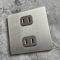 Розетка на четыре отверстия (нового типа)