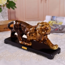 Jingdezhen Ceramic Tiger Zodiac Sculpture Crafts Ornaments Xiong Steel such as Shenhu Home Decoration Office Study