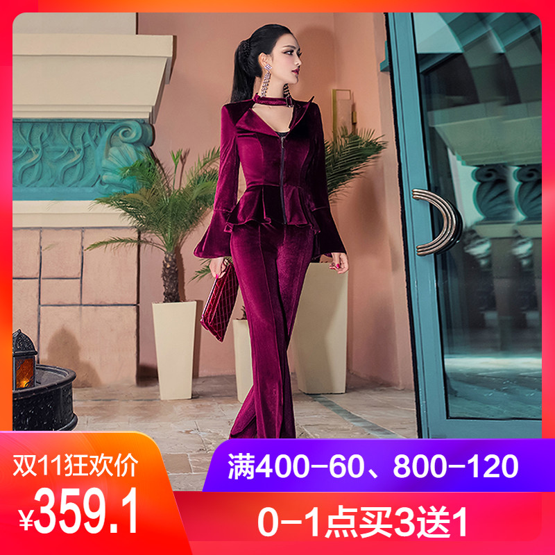 Tailleur femme - Ref 3244840 Image 1