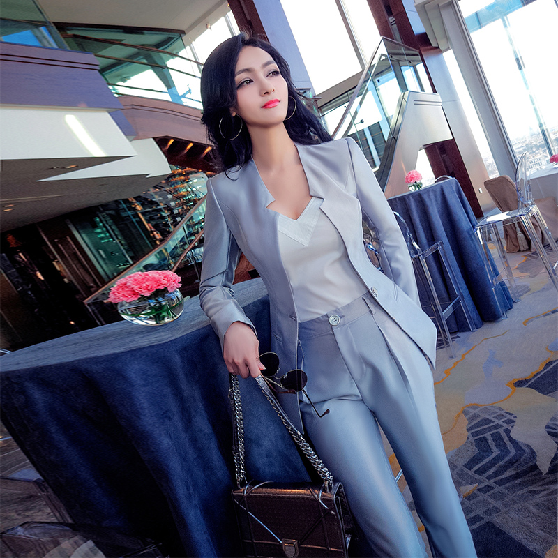 Tailleur femme - Ref 3245101 Image 4