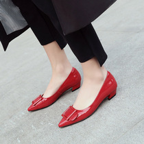 Mid-heeled shoes womens spring new leather pointed toe thick-heeled red wedding shoes British style leather shoes low-heeled scoop shoes womens shoes