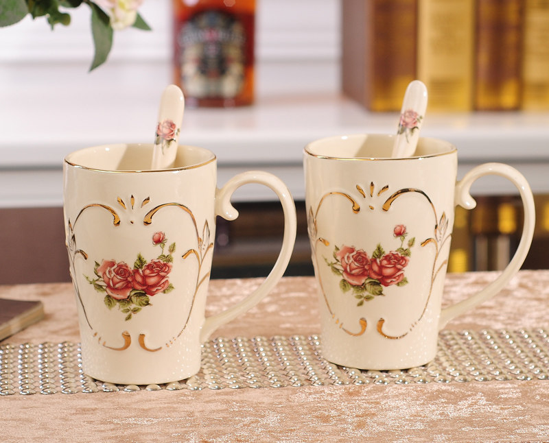 European-style creative ceramic cup large-capacity water cup with handle simple couple cup with lid spoon coffee cup milk cup