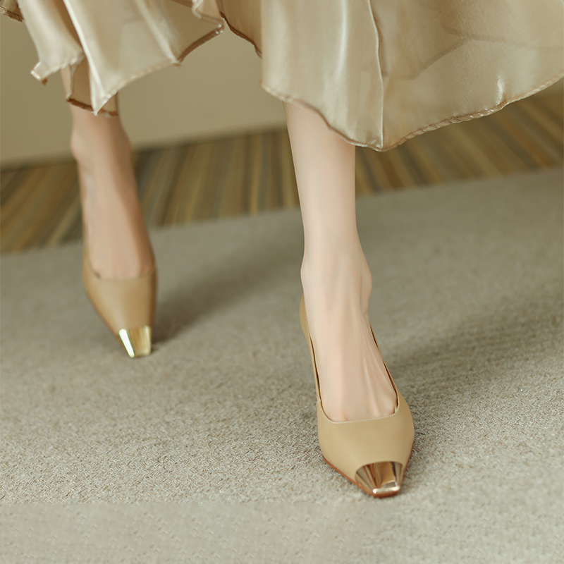 Nude High-Heeled Shoes for Women, Summer French Design, Fashionable and Elegant, Comfortable for Petite Women, Chunky Heel Single Shoes Nude High-Heeled Shoes for Women, Summer French Design, Fashionable and Elegant, Comfortable for Petite Women, Chunky Heel Single Shoes