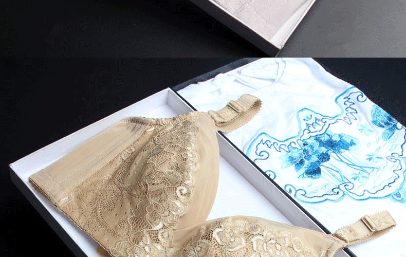 Ensemble intime en  dentelle - Ref 3151057 Image 10
