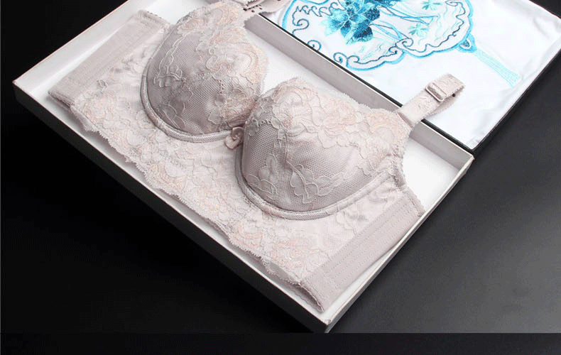 Ensemble intime en  dentelle - Ref 3150702 Image 16
