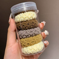 Шесть инсталляций (обновленная версия) в консервированных кругах для волос (обновленные)