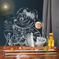 Мать и ребенок любят глубокие руки и следы+глазированная глава+бутик из розового дерева