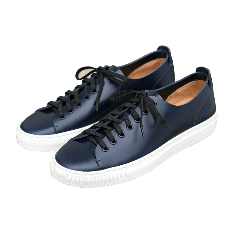 Sports retro board, genuine leather, simple and elegant design