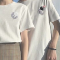 罗尼服装店