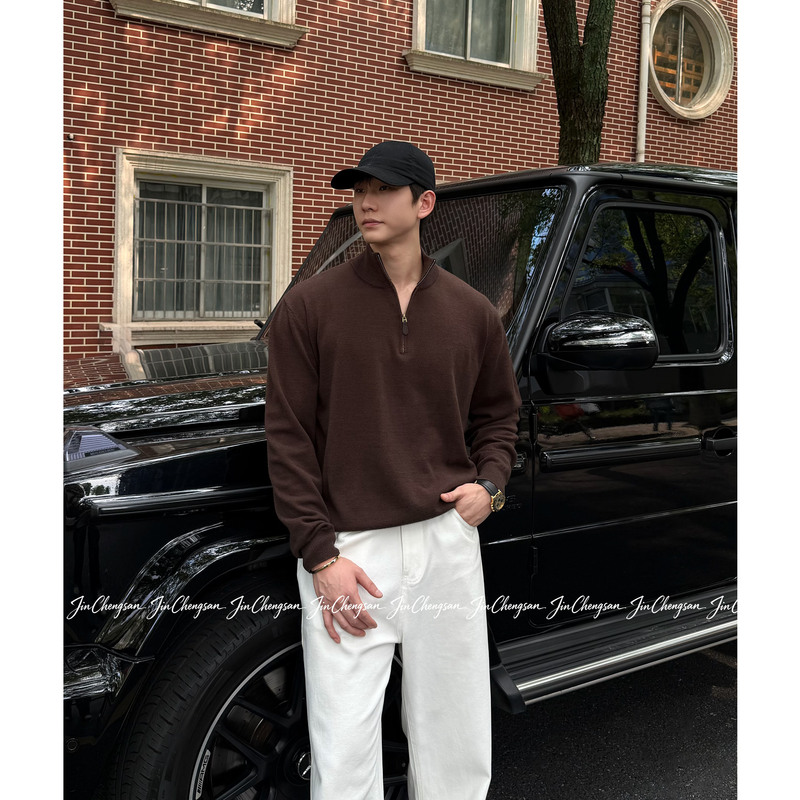 【Jin Cheng San】Half-Zip Stand Collar Old Money Style Men's Knit Sweater, Casual and Sophisticated for Autumn and Winter