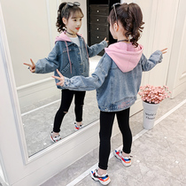 Girls denim jacket spring and autumn 2022 new Korean version of childrens net red foreign style hooded top for big childrens autumn clothing