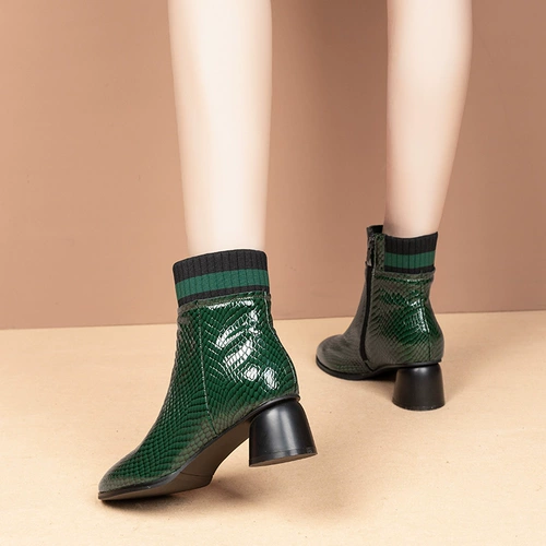 Демисезонные флисовые короткие сапоги, 2024 года, из натуральной кожи