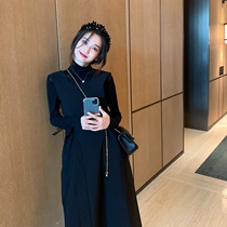 2021 New small scents style woman dress with little black dress Herbene wind braces for a dress and two suits