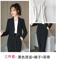 Пиджак классического кроя, штаны, эффект подтяжки