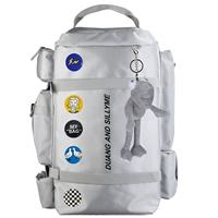 Светлый серый [дай серую подвеску лягушки+значок LH5]