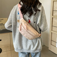 Розовая кожаная буква версия