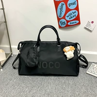 Черный [сияющая рыба сжигая кулон]