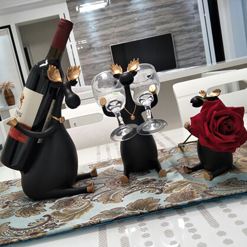 Creative gifts for girlfriends engagement wedding gifts wedding gifts living room wine cabinet decorations deer ornaments home wine rack