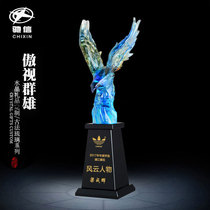 Proud of the heroes Glass eagle crystal trophy custom-made high-end enterprise annual meeting competition award souvenir gifts