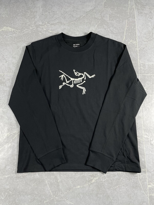 Authentic In-Stock Arcteryx Archaeopteryx Bird Logo Round Neck Cormac Long-Sleeve T-Shirt