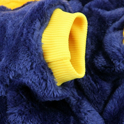 Собачья одежда осень и зима Новый питовой коралловый бархатный бархатный утолщенный четвероногий плюшевый VIP-VIP маленькая и средняя одежда для собак