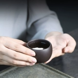 [Чанг Тао] Yixing Полная ручная работа Zisha Cup Cup Cup Original Mine Black Mud Drum Cup 70 куб.