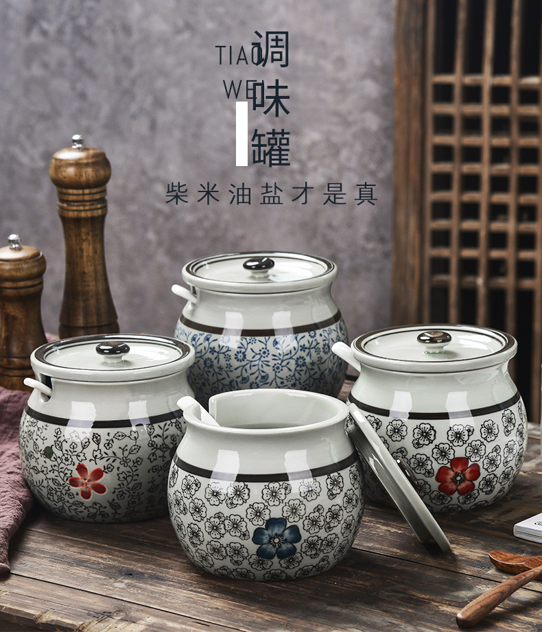 Flavor pot home under glaze color porcelain creative salt shaker Japanese tank sugar pot with spoons suits for seasoning in the kitchen