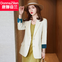Small Sub Suit Jacket Woman Spring Autumn 2022 New Korean Version Fried Street Tennis Red Design Sensation Casual West Suit Blouse