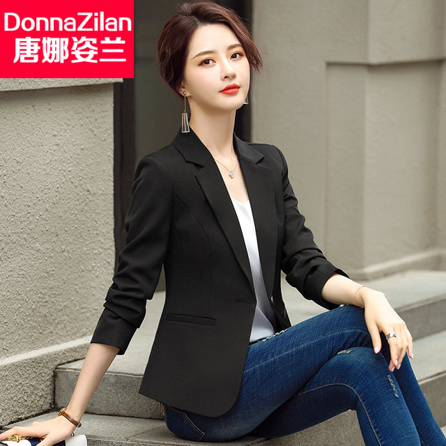 White small suit jacket women's spring and autumn 2022 new Korean version of the slim short section small casual thin section suit summer