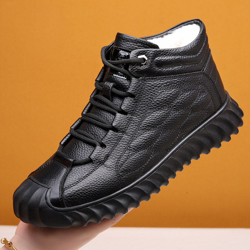 Winter sheepskin and fur casual men's shoes leather casual cotton shoes men's plus velvet thick warm wool cowhide leather shoes