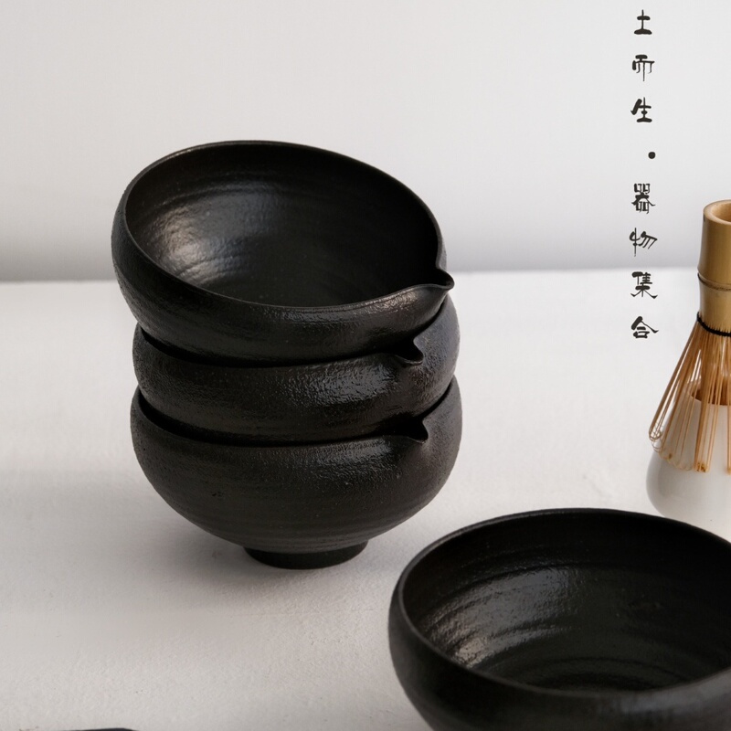 Handmade Minimalist Wabi-Sabi Style Black Pottery Black Glaze Matcha Bowl Ceramic Solid Color 480ml Handmade Minimalist Wabi-Sabi Style Black Pottery Black Glaze Matcha Bowl Ceramic Solid Color 480ml