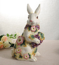 Fangya brand grape Morning Glory rabbit ceramic ornaments home accessories TV cabinet porch ornaments new home gift