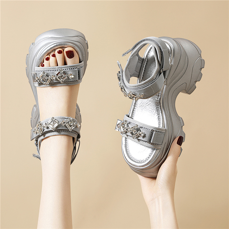 European Style Thick-Soled Platform Sandals for Petite Women, 2026 Summer New Model with Rhinestones, Height-Increasing Roman Beach Shoes