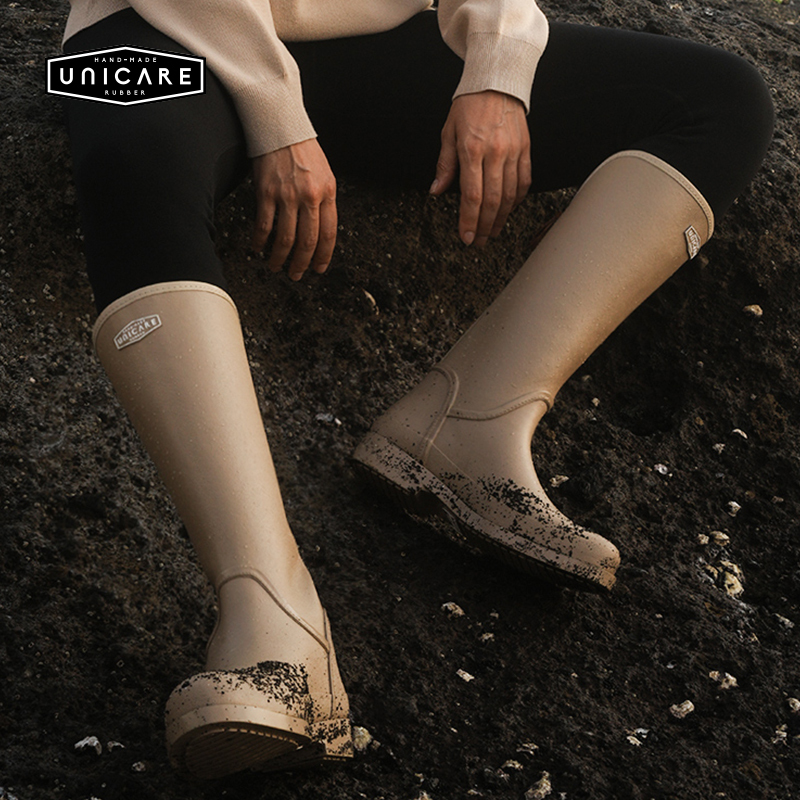 Unicare Mid-Calf and High-Calf Women's Rain Boots with a Small Tail, Waterproof, Non-Slip, Suitable for Commuting, Outdoor, Fashionable Rain Shoes, 2026 New Model Unicare Mid-Calf and High-Calf Women's Rain Boots with a Small Tail, Waterproof, Non-Slip, Suitable for Commuting, Outdoor, Fashionable Rain Shoes, 2026 New Model