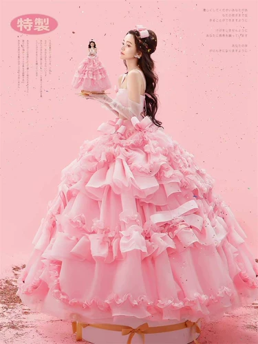 Тема фильма тема фильма Тема свадебное платье новая выставка розовая, сладкая маленькая свежая художественная фотография Фотография фото, одежда одежды