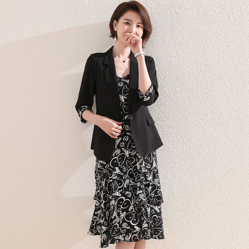 2021 spring new blazer female casual suspender dress temperament goddess fan professional fashion two-piece suit