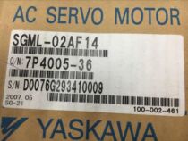 Original Yaskawa 200W motor SGML-02AF14 spot