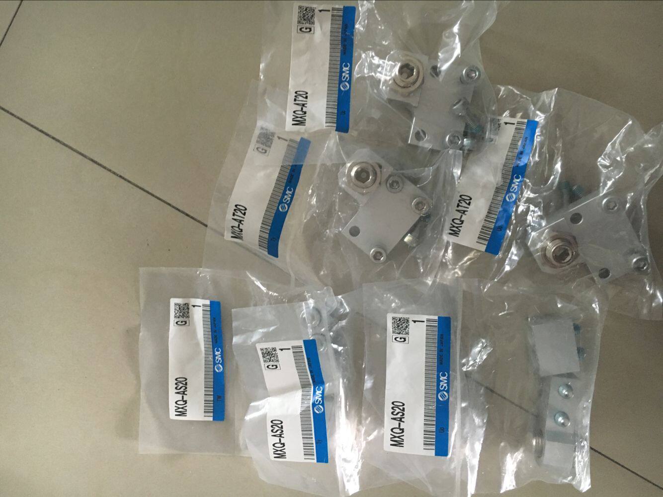 Japan's new original SMC block MXQ-AS20 AT20 CS12 X17 MXQA-CS8 spot