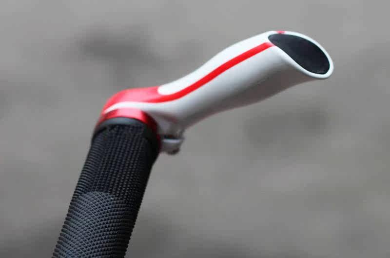 Poignées de vélo - Ref 2342339 Image 4