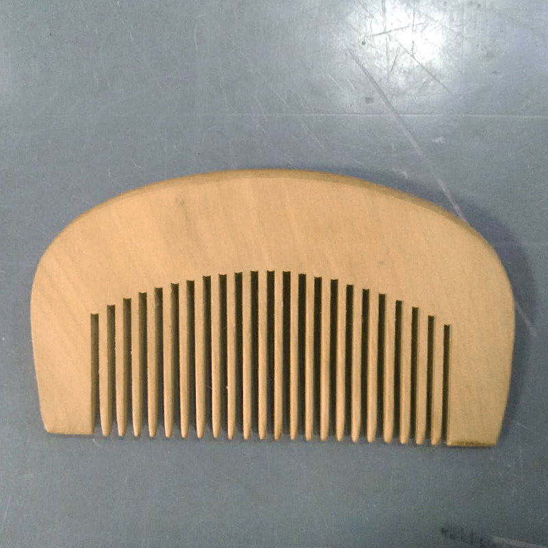 Complimentary postage hyperlinks and a bespoke small comb display picture (don't casually shoot oh)