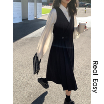 A Yi V-collar cuff-free dress female spring and autumn 2021 new low-end design sense medium long temperament pleated skirt