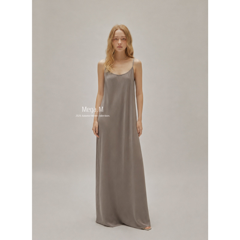 Margemeng Glossy Minimalist Strap Dress Women's 2026 Autumn New Korean Style Mid-Length Dress